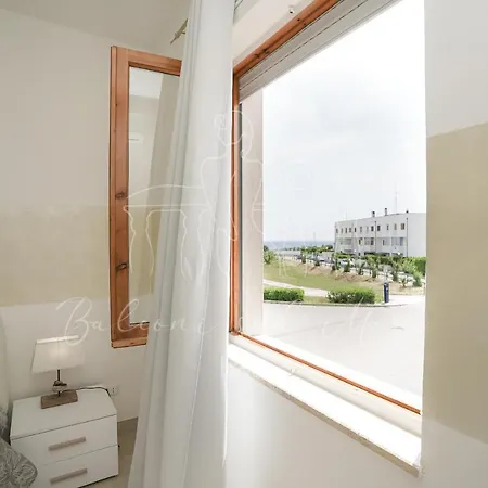 Faro Bianco Апартаменти