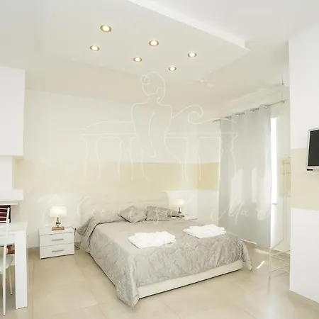 Апартаменти Faro Bianco *